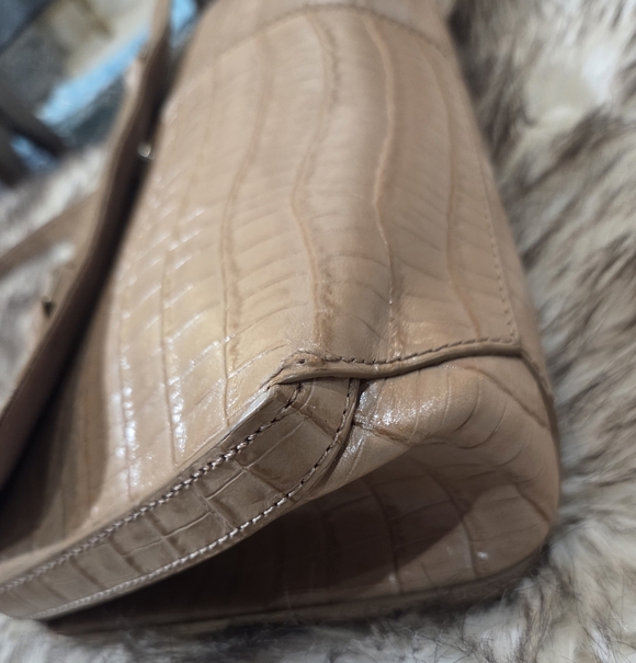 Vintage Etienne Aigner Tan Embossed Cowhide Shoulder Bag - Picture 7 of 15